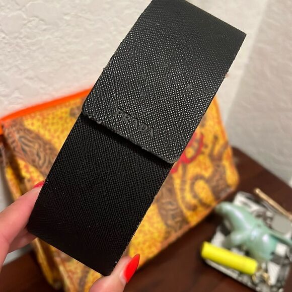 Prada Glasses Case - Slighty Used Condition - Hard Glasses Case - Protective - Picture 1 of 6